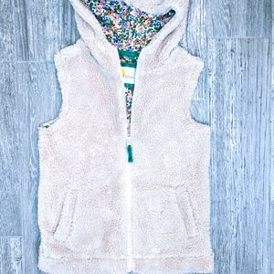 Mini Boden Fuzzy Sherpa Zip-up Vest Size 11-12